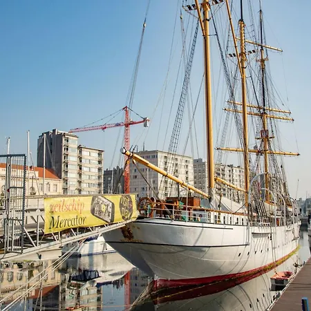 In Near Wellington Racecourse * Ostend